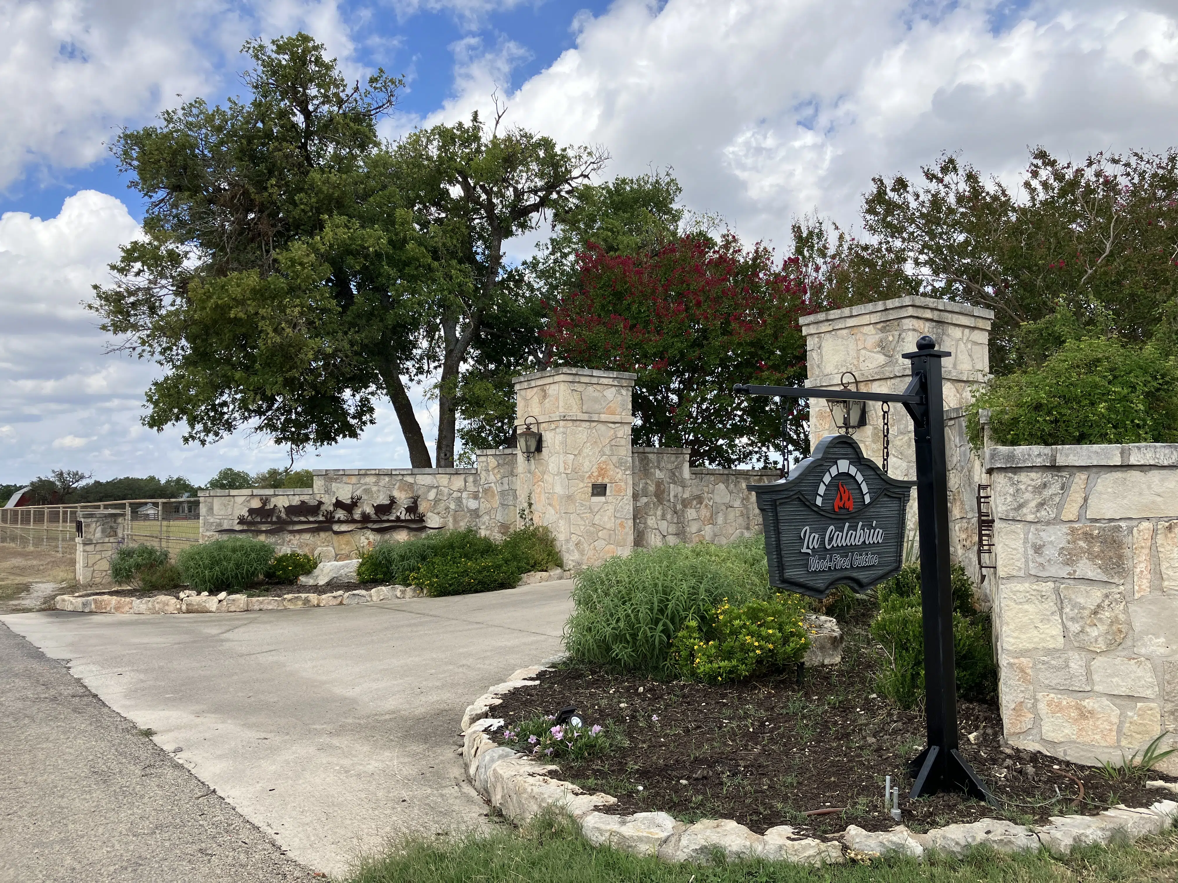 La Calabria Pizzeria and Catering in Comfort Texas